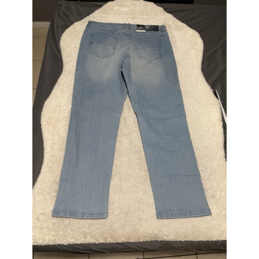 New Ben Sherman Men's Light Wash Straight Blue Denim Jeans Size 38x32 Pants - Picture 2 of 9